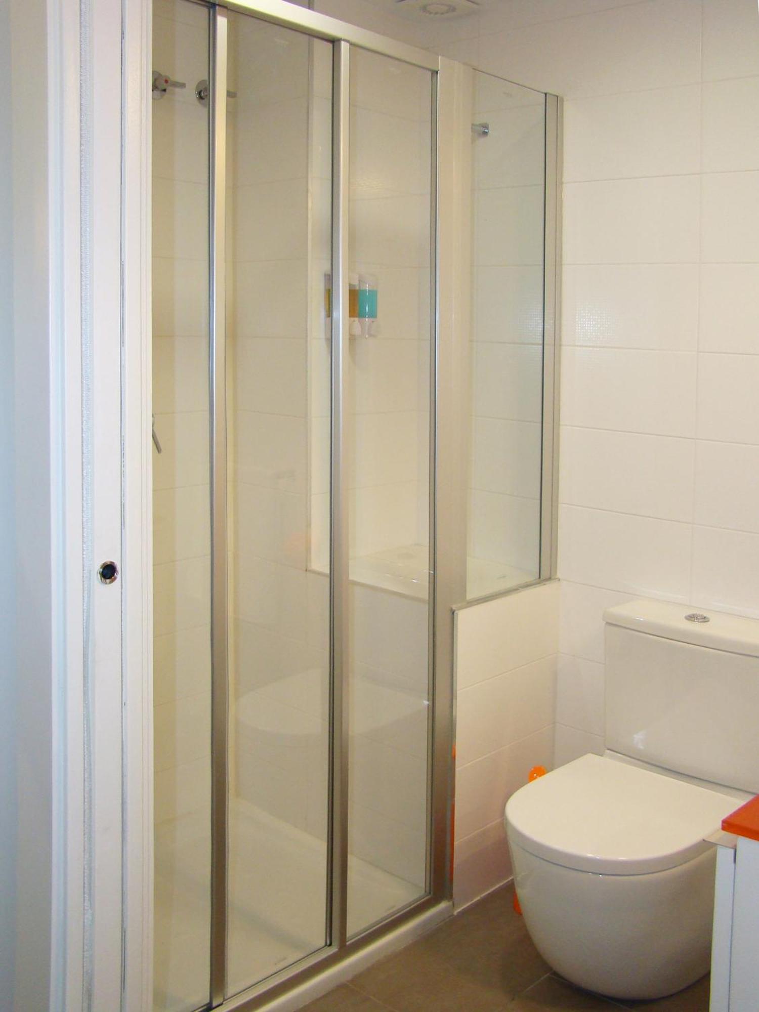 Bekale Hotel Ea Buitenkant foto
